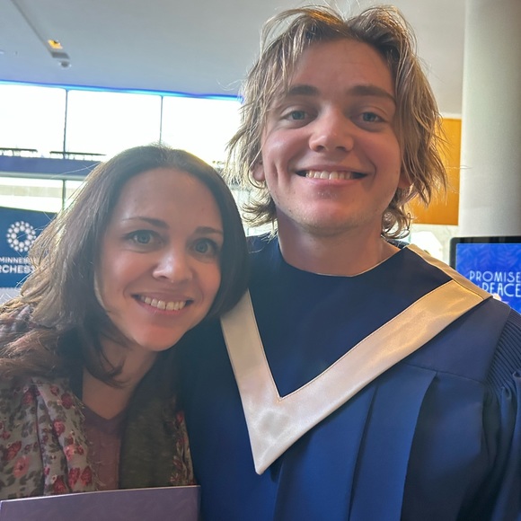 Meet your Posher, Jasmine - Picture 4 of 7